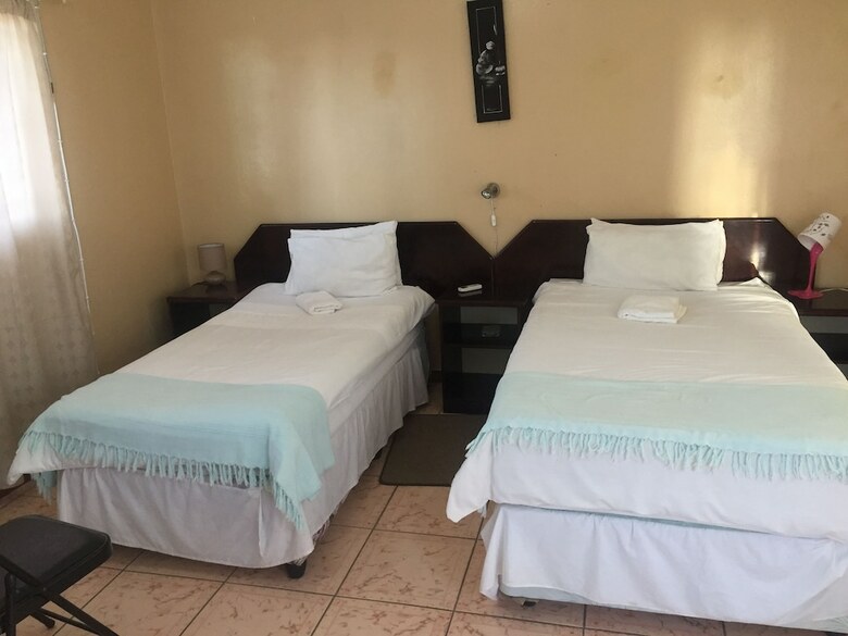 Hotel Namane Guest House