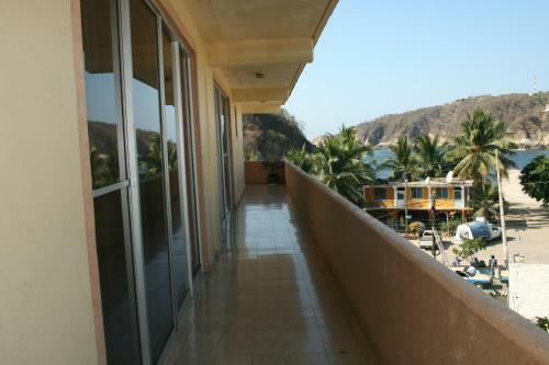 Hotel Soraya De Puerto Angel