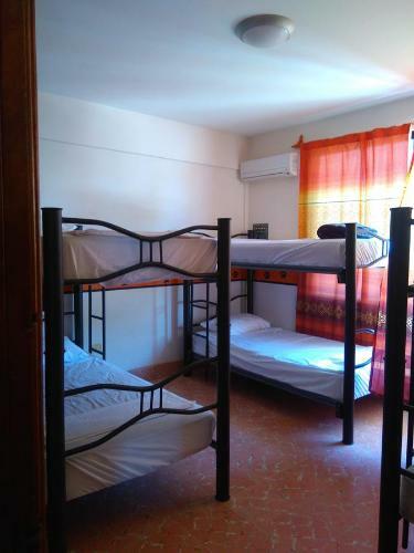 Albergue Hostal Pata De Perro
