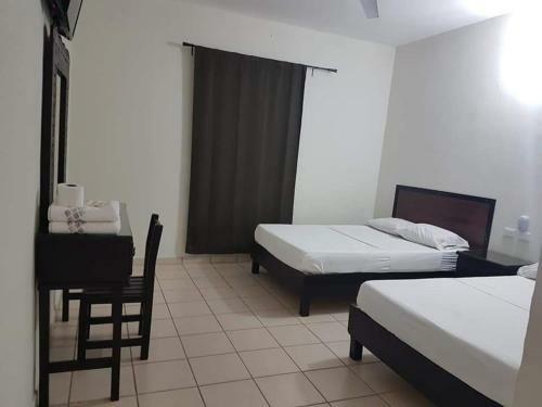 Hotel Tanos