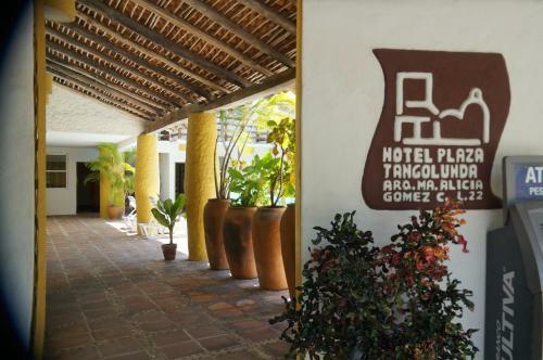 Hotel Plaza Tangolunda