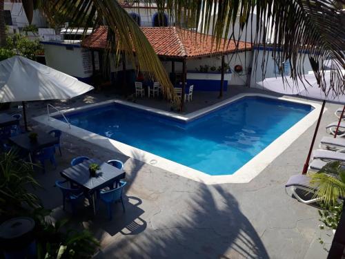 Hotel Y Bungalows Los Arcos