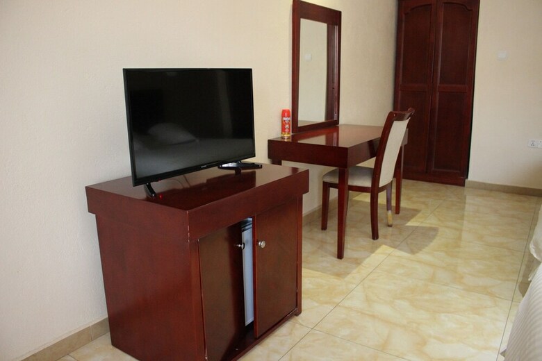 Hotel Golden Pillow Choma