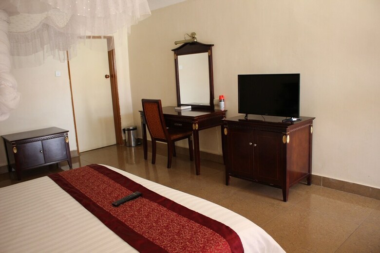 Hotel Golden Pillow Choma