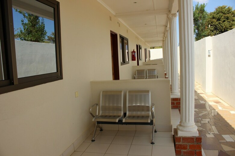 Hotel Golden Pillow Choma