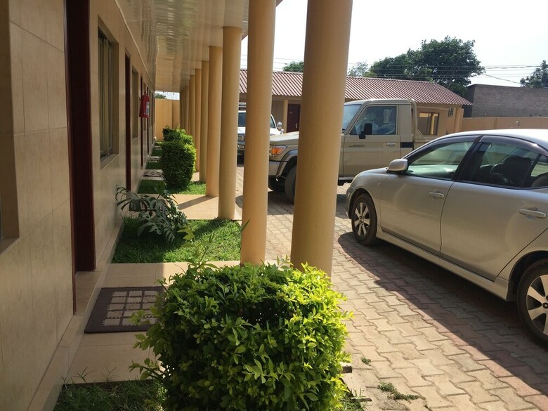 Hotel Golden Pillow Choma