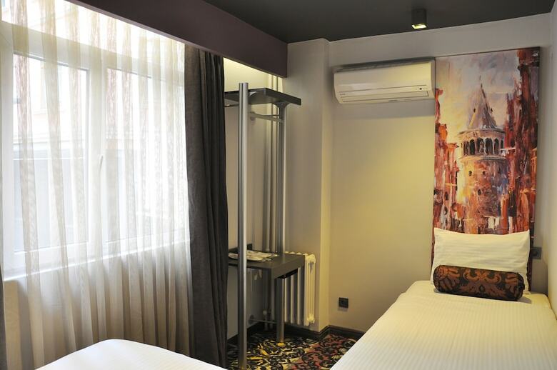 Tulip City Hotel