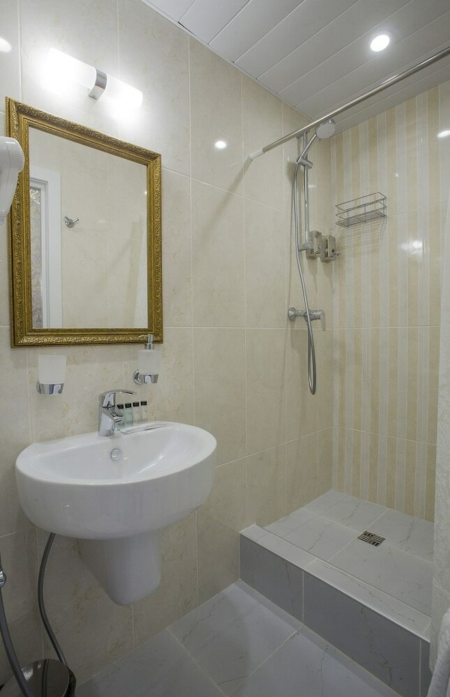 Grand Catherine Palace Hotel