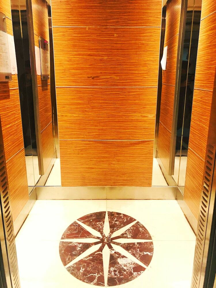 Apartamentos Fosen Suites At Seasons Park