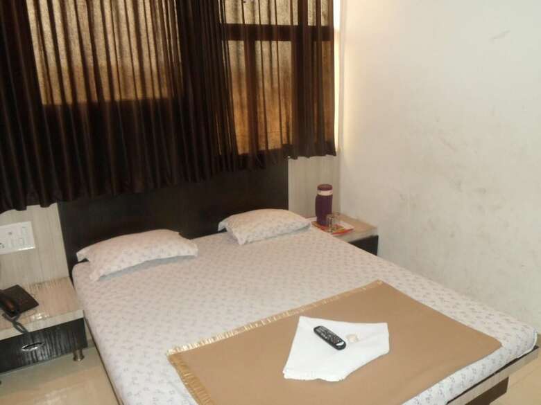 Hotel Sahyadree Lodging