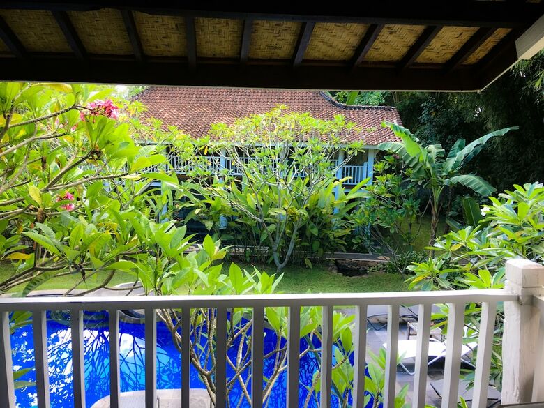 Bed & Breakfast White Orchid Eco Resort