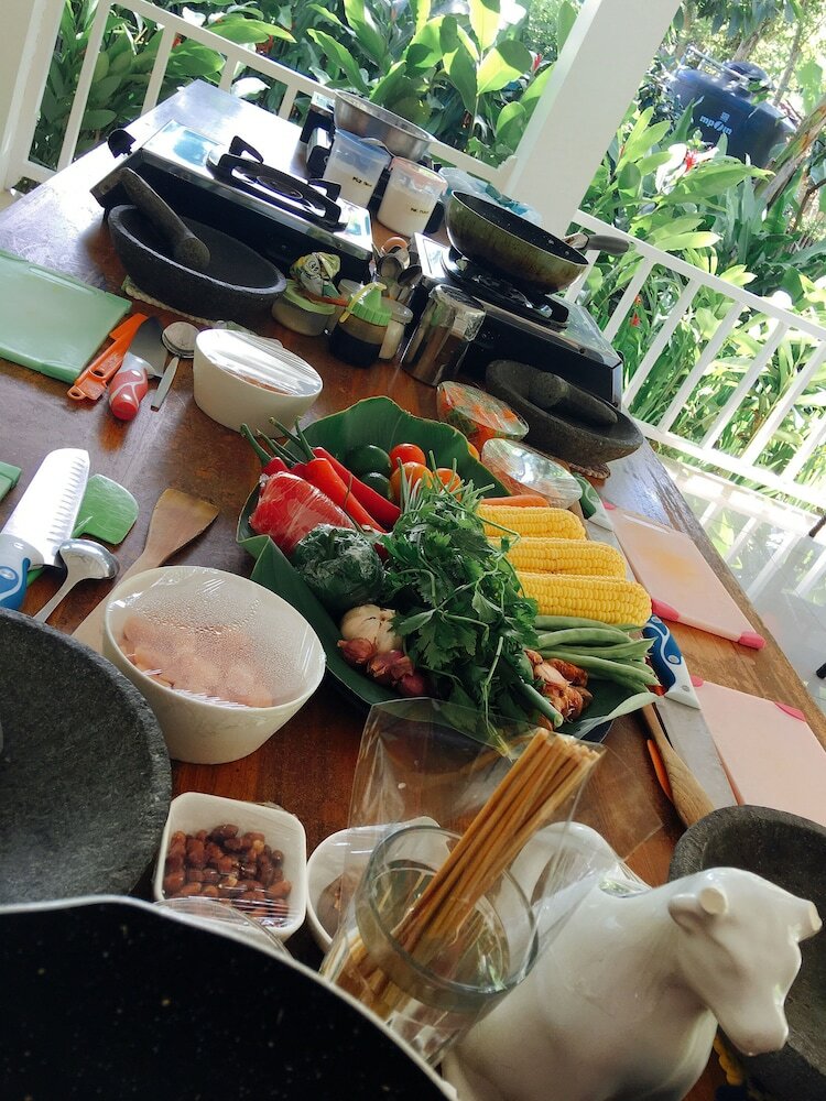 Bed & Breakfast White Orchid Eco Resort