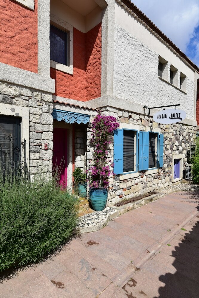 Apartamento Alacati Suites
