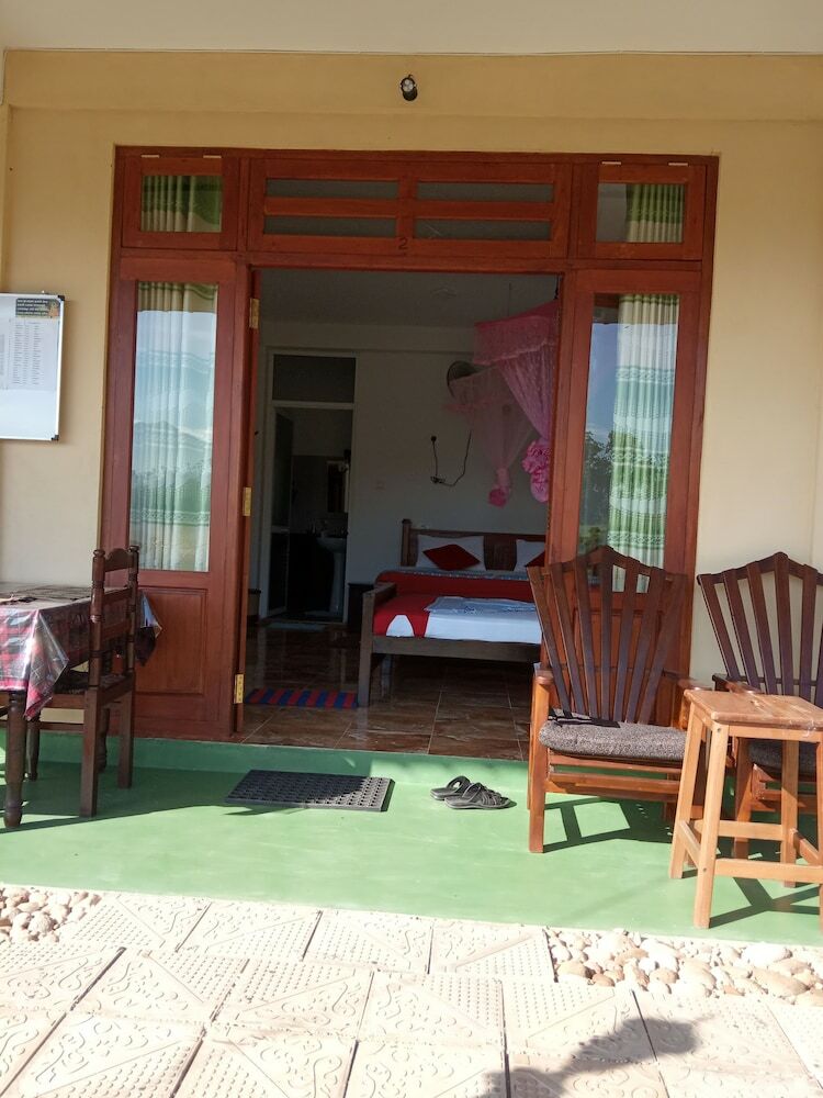 Hotel The Zenith Inn Ella