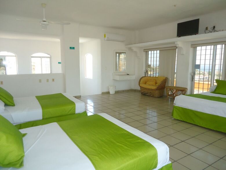 Hostal Casa Mexicana La Reyna