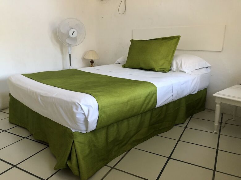 Hostal Casa Mexicana La Reyna