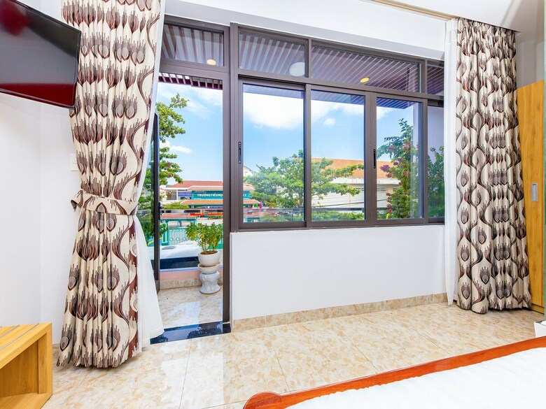 Gold Coast Hotel Nha Trang