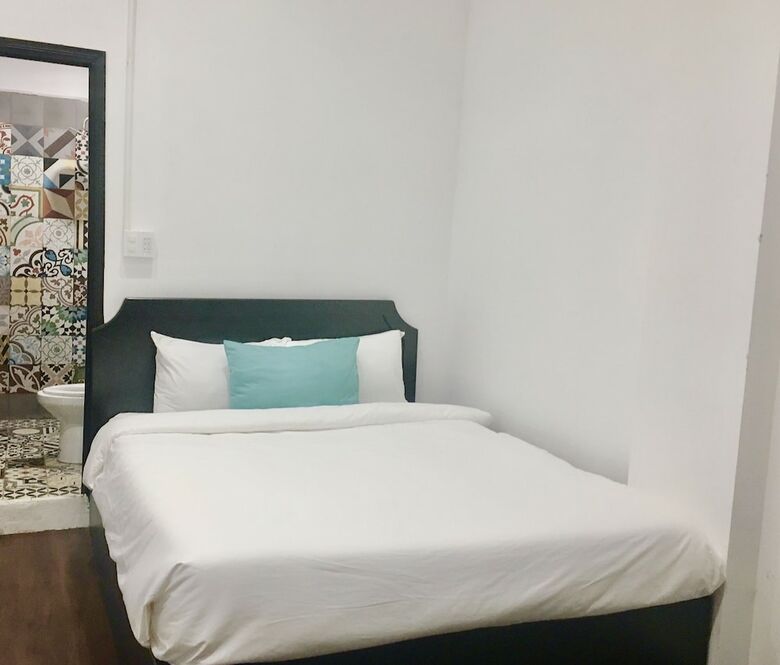 Hostal Queen Boutique Hotel - Hostel