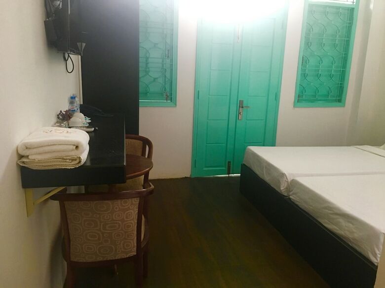 Hostal Queen Boutique Hotel - Hostel