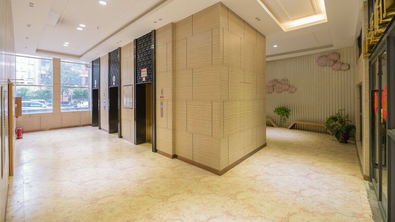Floral Hotel Nanning Lige Holiday