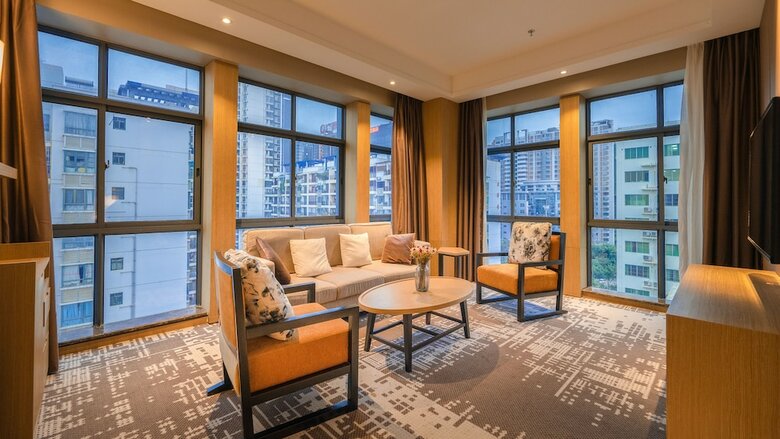 Floral Hotel Nanning Lige Holiday