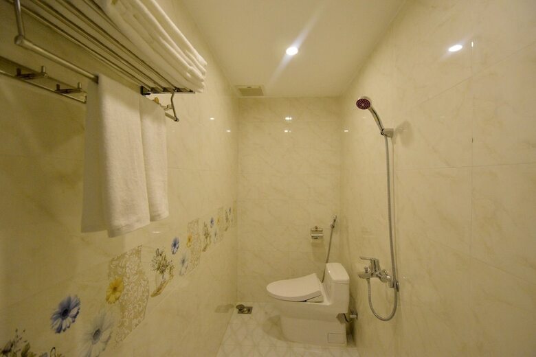So Ri Hotel