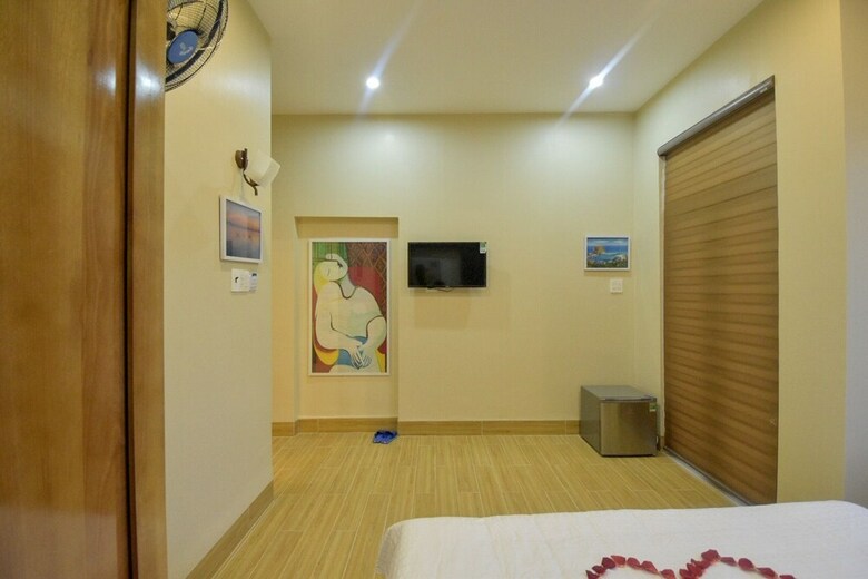 So Ri Hotel