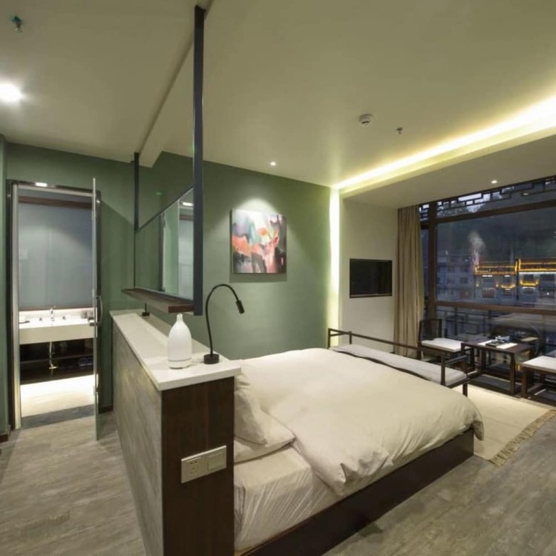 Floral Hotel Fenghuang Molan Riverview