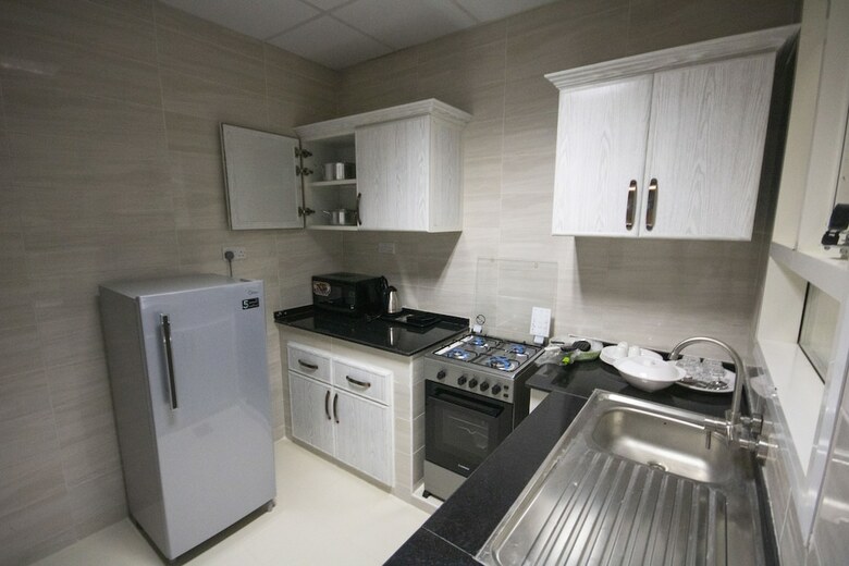 Aparthotel Home Station Hotel
