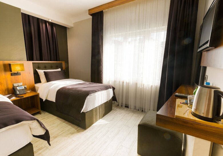 Hotel Azra Suite Otel