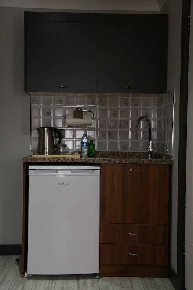Hotel Azra Suite Otel