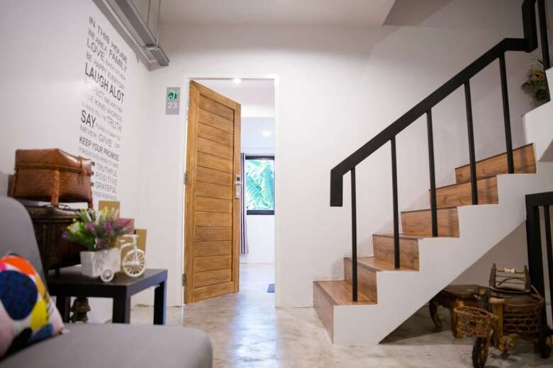 Hotel Suree House