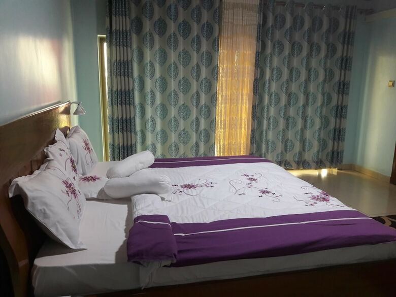 Bed & Breakfast Modern Villa Hotel