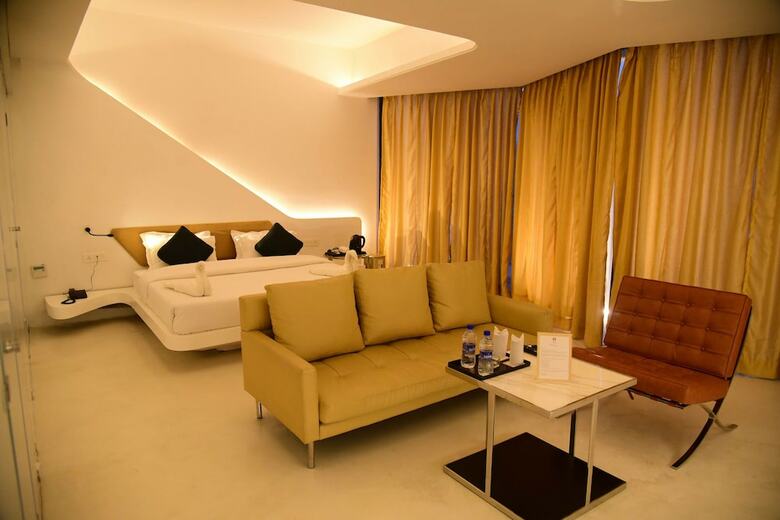 Hotel Ramaya