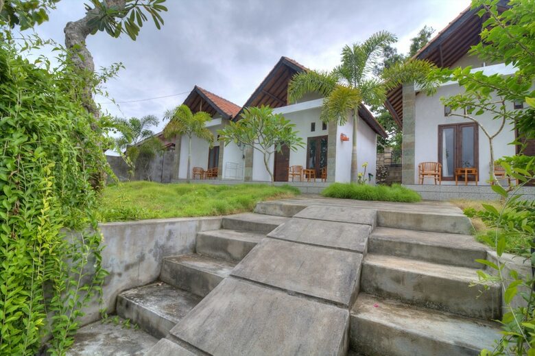 Hotel Kira Homestay