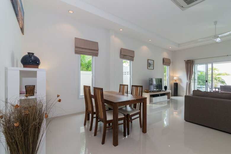 Private Pool Villa With 3 Bedrooms L67