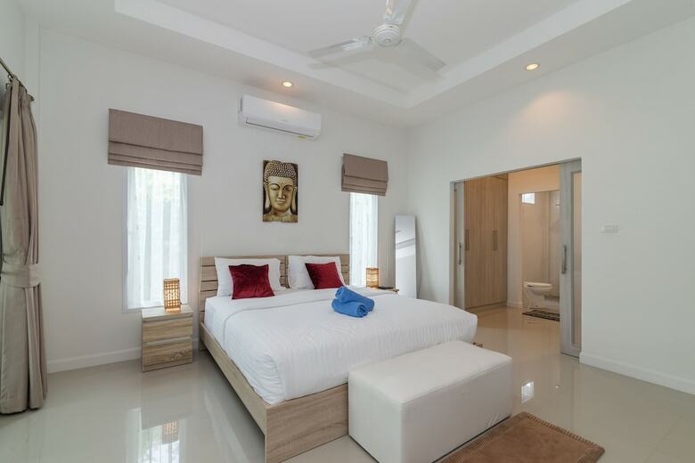 Private Pool Villa With 3 Bedrooms L67