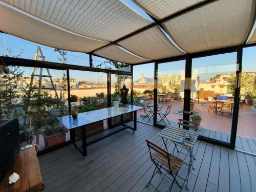 Bed & Breakfast Spanish Palace Rooms, Apartment & Terrace