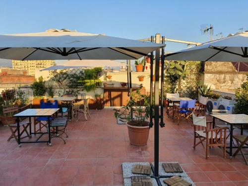 Bed & Breakfast Spanish Palace Rooms, Apartment & Terrace