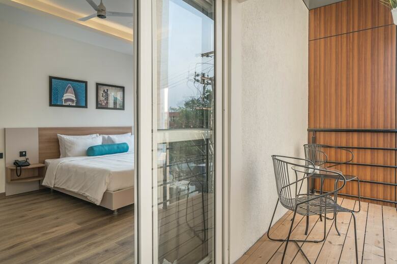 Bed & Breakfast Skyla Serviced Suites