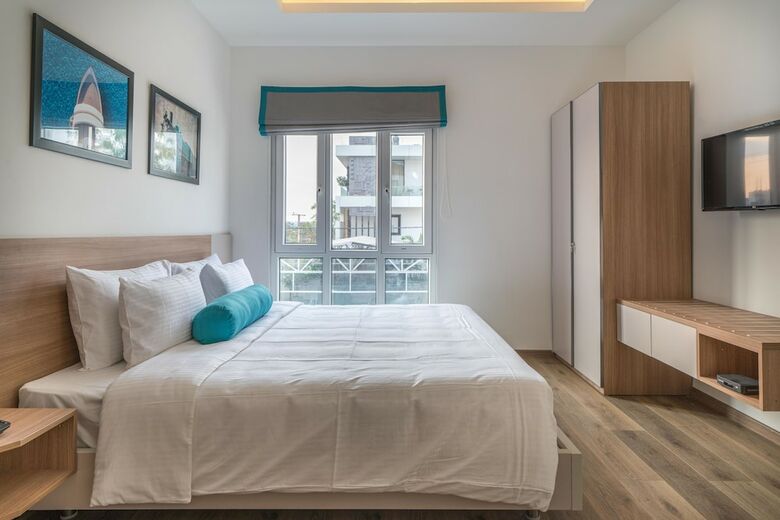 Bed & Breakfast Skyla Serviced Suites