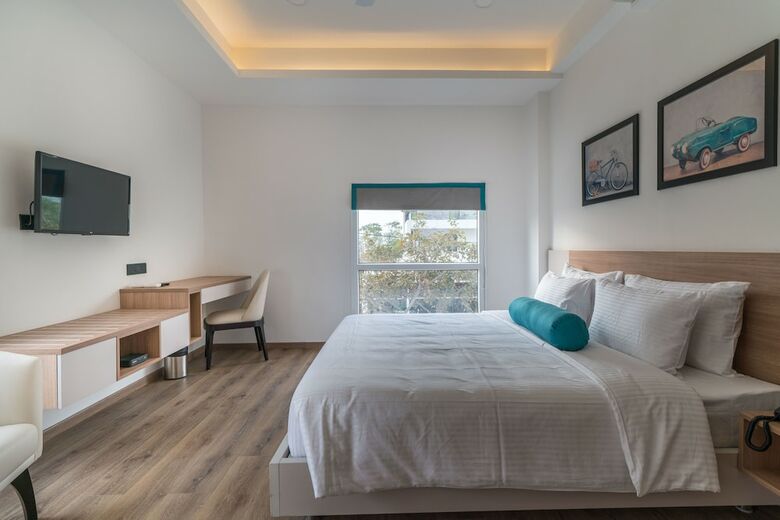 Bed & Breakfast Skyla Serviced Suites