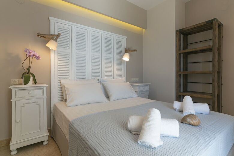 Hotel Agorastos Suites