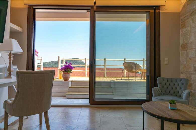 Hotel Agorastos Suites