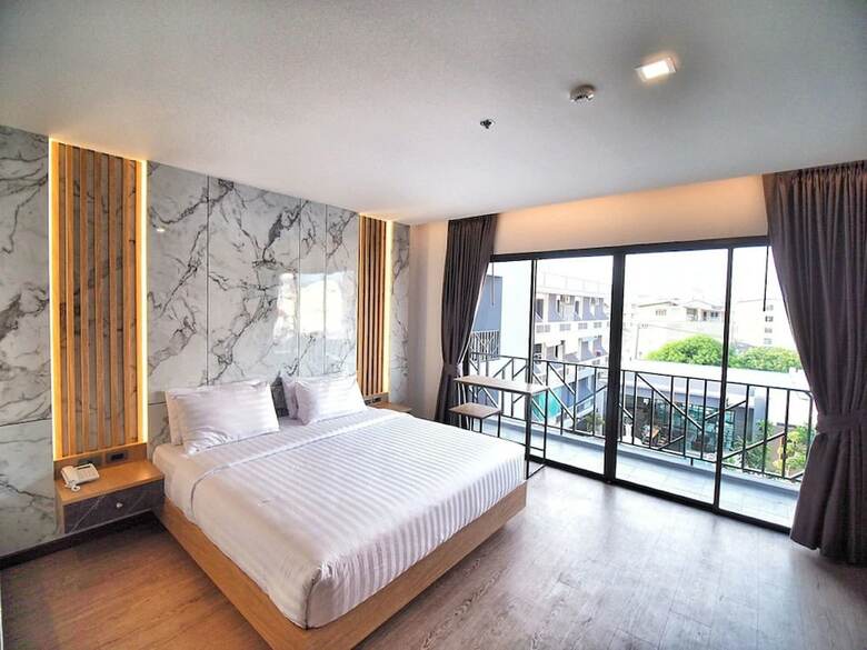 Hotel Sleep With Me Pattaya