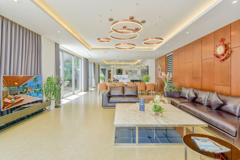 The Five Stars Villa