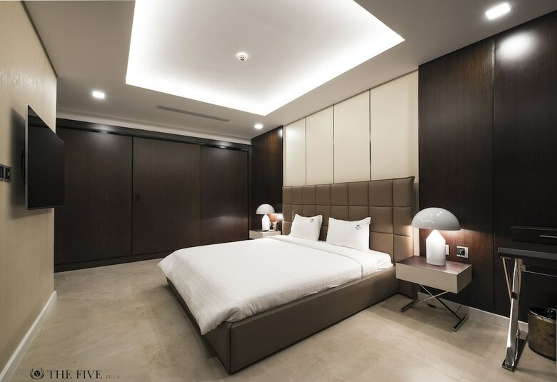 The Five Stars Villa