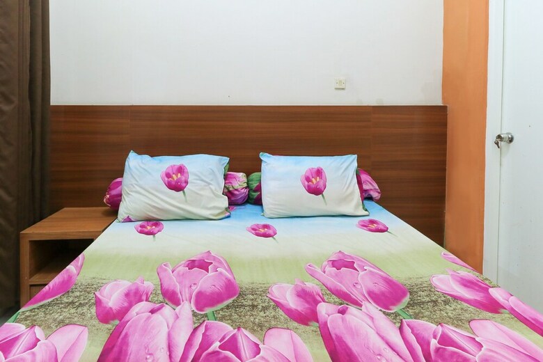 Hotel Babussalam Homestay