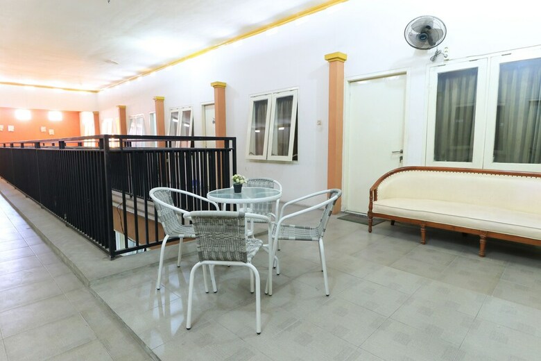 Hotel Babussalam Homestay