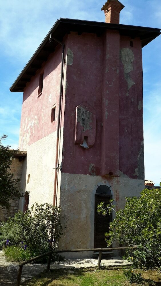 Agroturismo La Torre Rossa